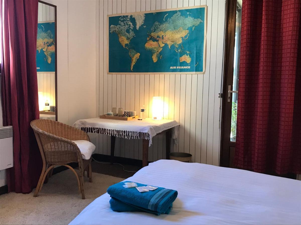 Chambre, Terrasse Et Piscine De L'Impasse Du Pressoir Le Crès Dış mekan fotoğraf